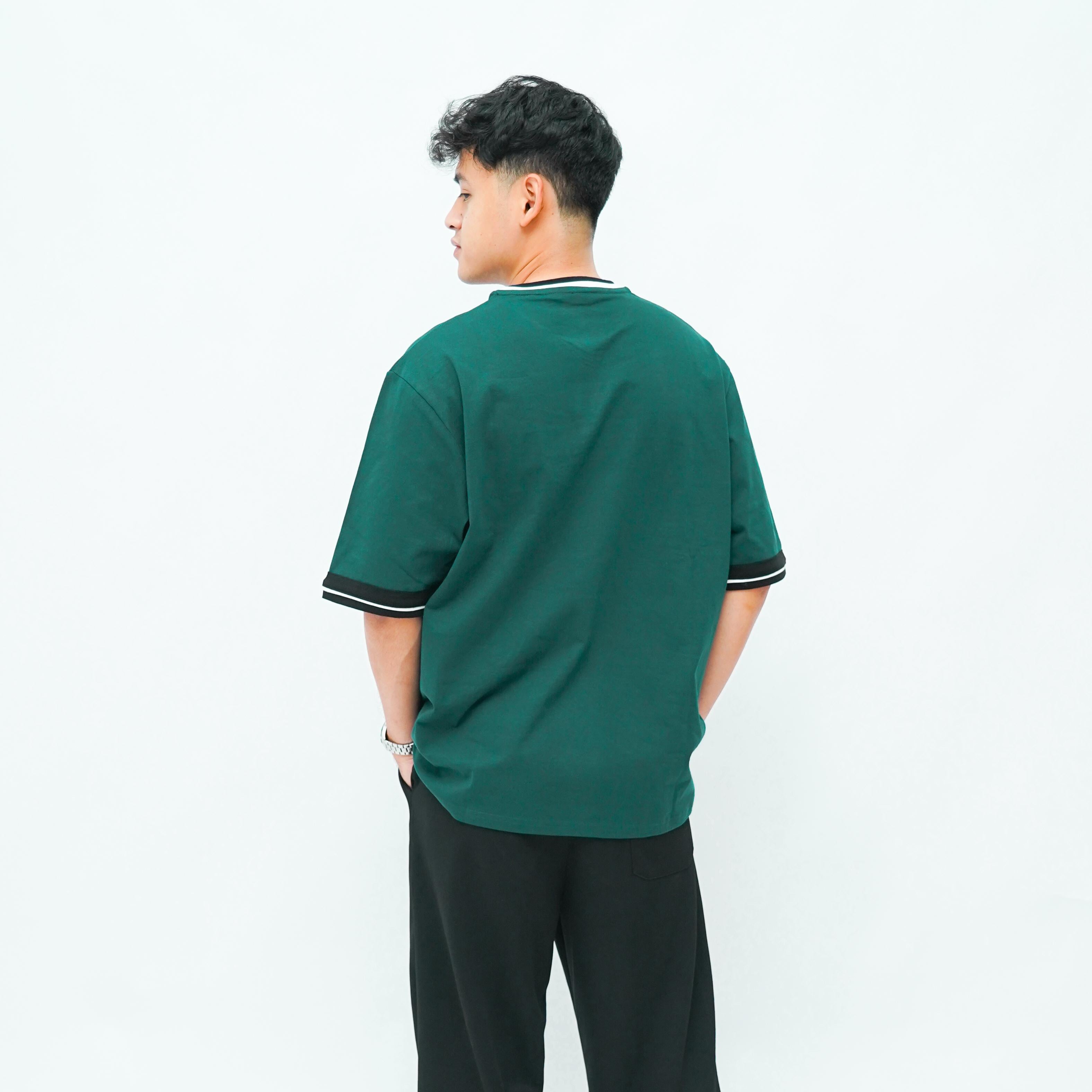 Ryusei Kaos Pria Boxy Oversize Respective