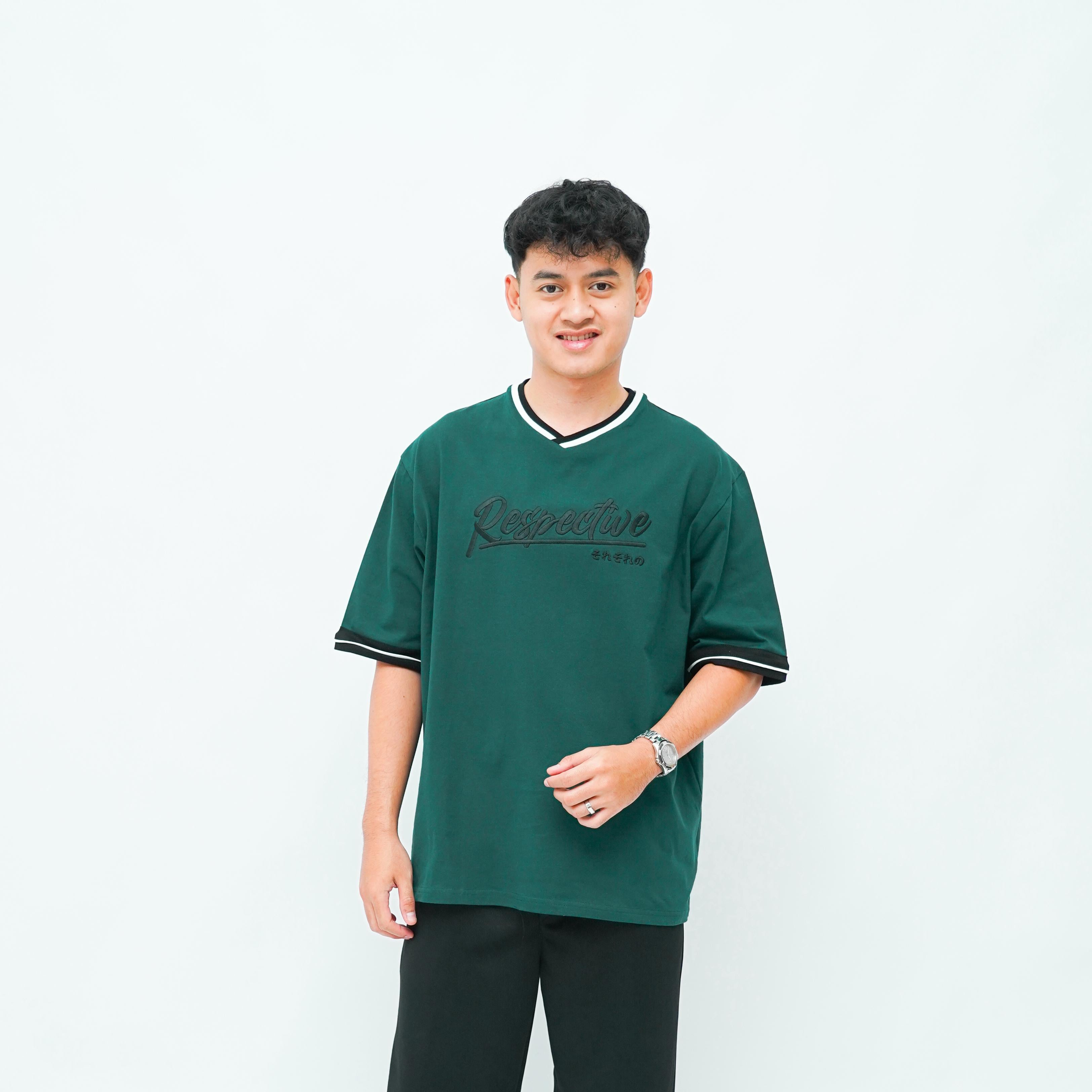 Ryusei Kaos Pria Boxy Oversize Respective