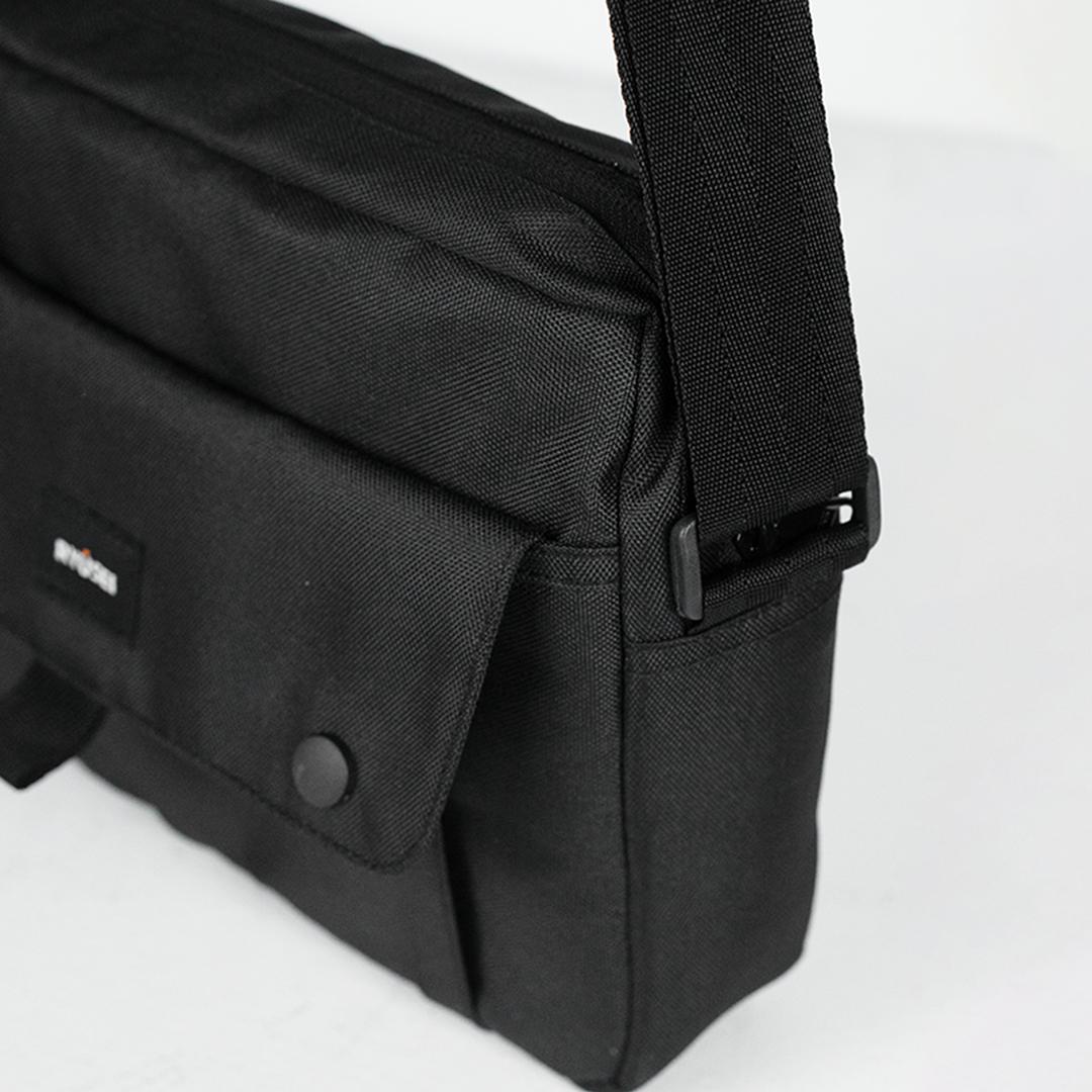 Ryusei Sling Bag Yuzawa Black
