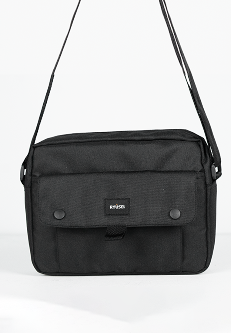 Ryusei Sling Bag Yuzawa Black