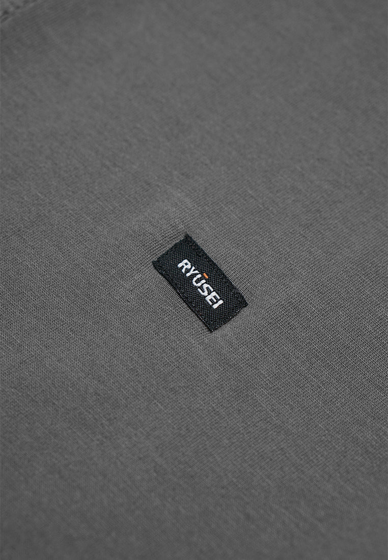 Ryusei Kaos Pria Takahiko Button Grey