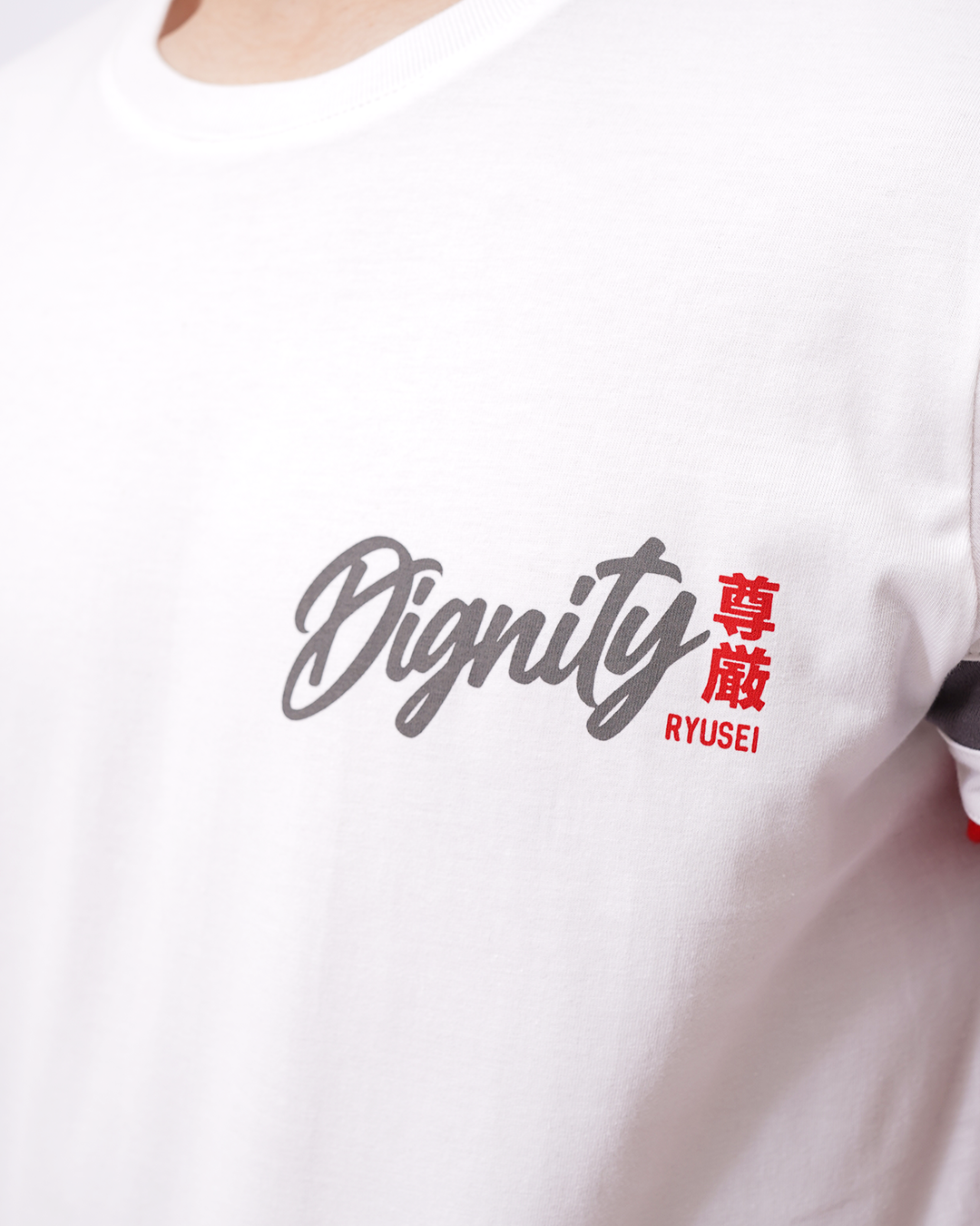 Ryusei Kaos Pria Dignity CMB White