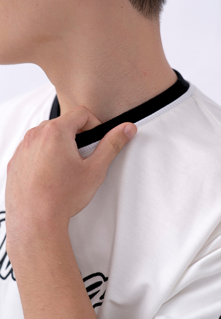 Ryusei Kaos Pria Boxy Oversize Dashing White