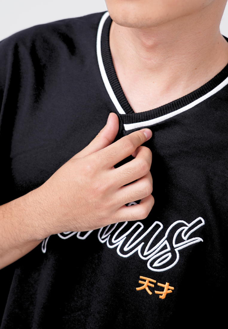 Ryusei Kaos Pria Boxy Oversize Genius Black