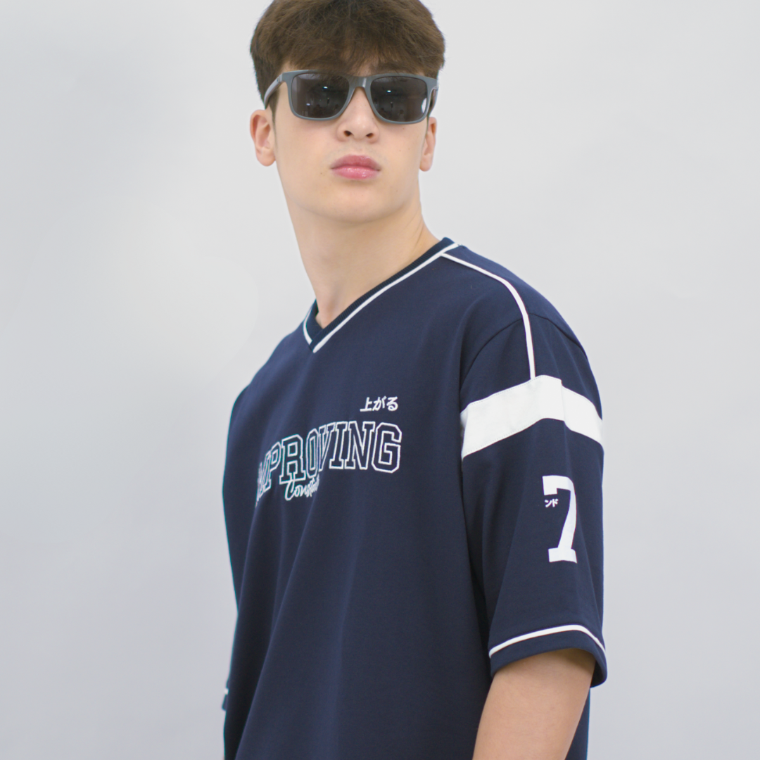Ryusei Kaos Pria Boxy Oversize Improving Navy