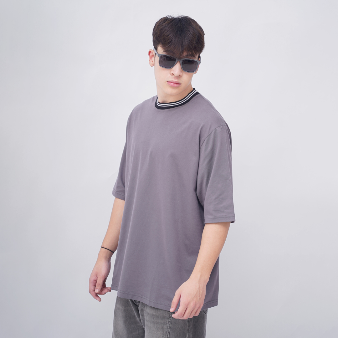 Ryusei Kaos Pria Boxy Oversize Okazaki