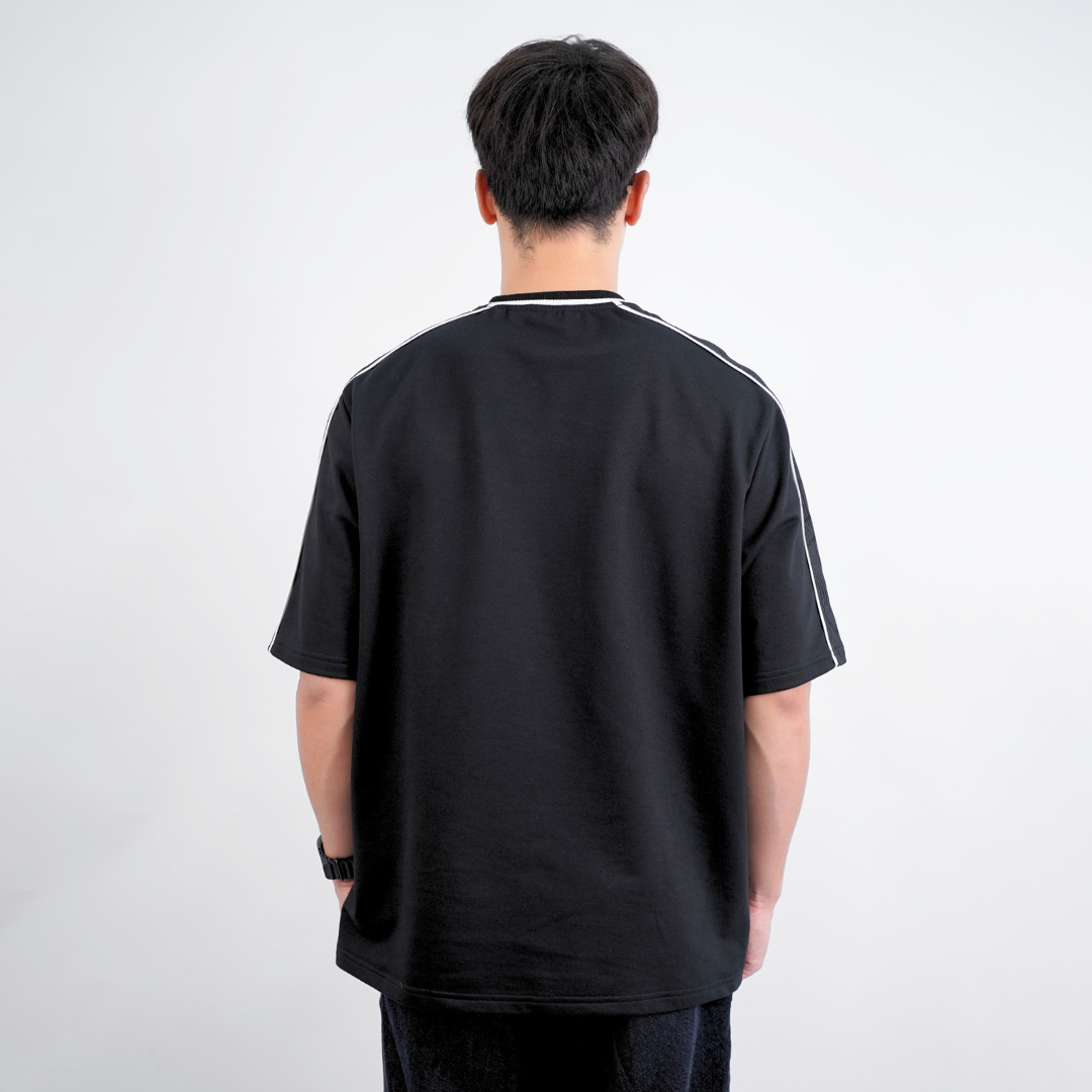 Ryusei Kaos Pria Boxy Oversize Kanata Black