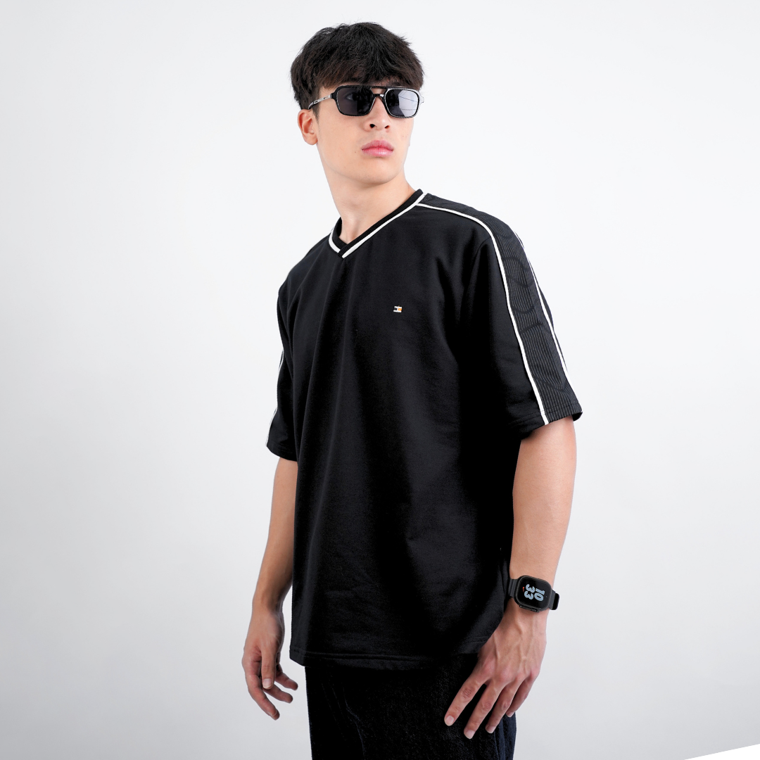 Ryusei Kaos Pria Boxy Oversize Kanata Black