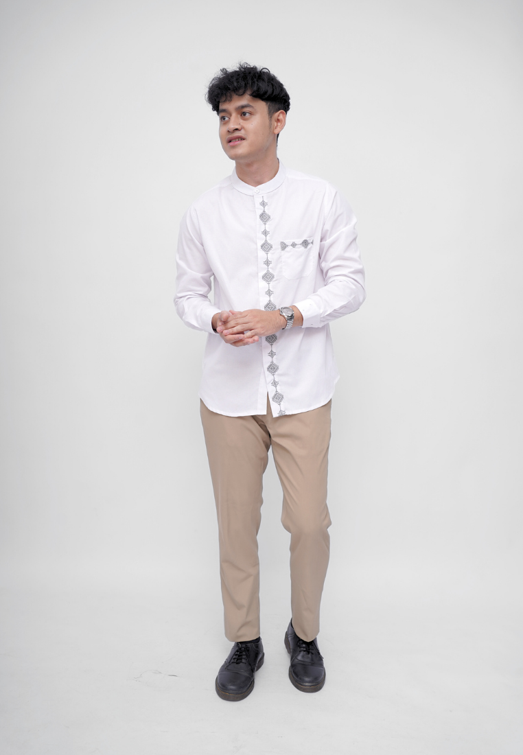 Ryusei Kemeja Kerah Koko Lengan Panjang Hikari White