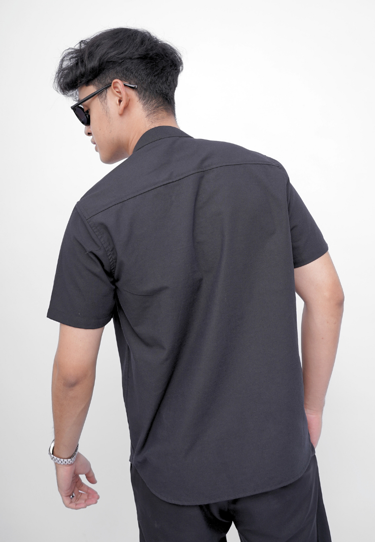 Ryusei Kemeja Kerah Koko Lengan Pendek Yatsuki Black
