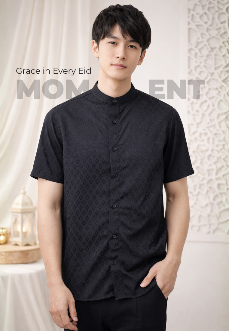 Ryusei Kemeja Kerah Koko Lengan Pendek Hakkoda