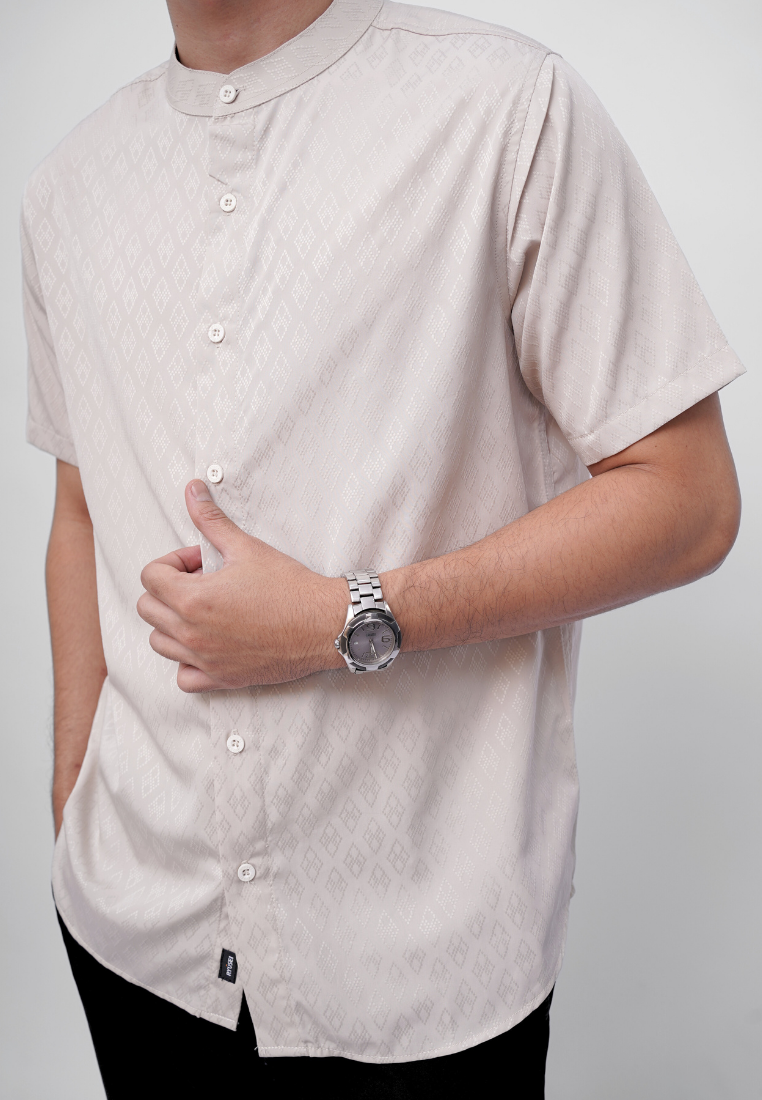 Ryusei Kemeja Kerah Koko Lengan Pendek Yama