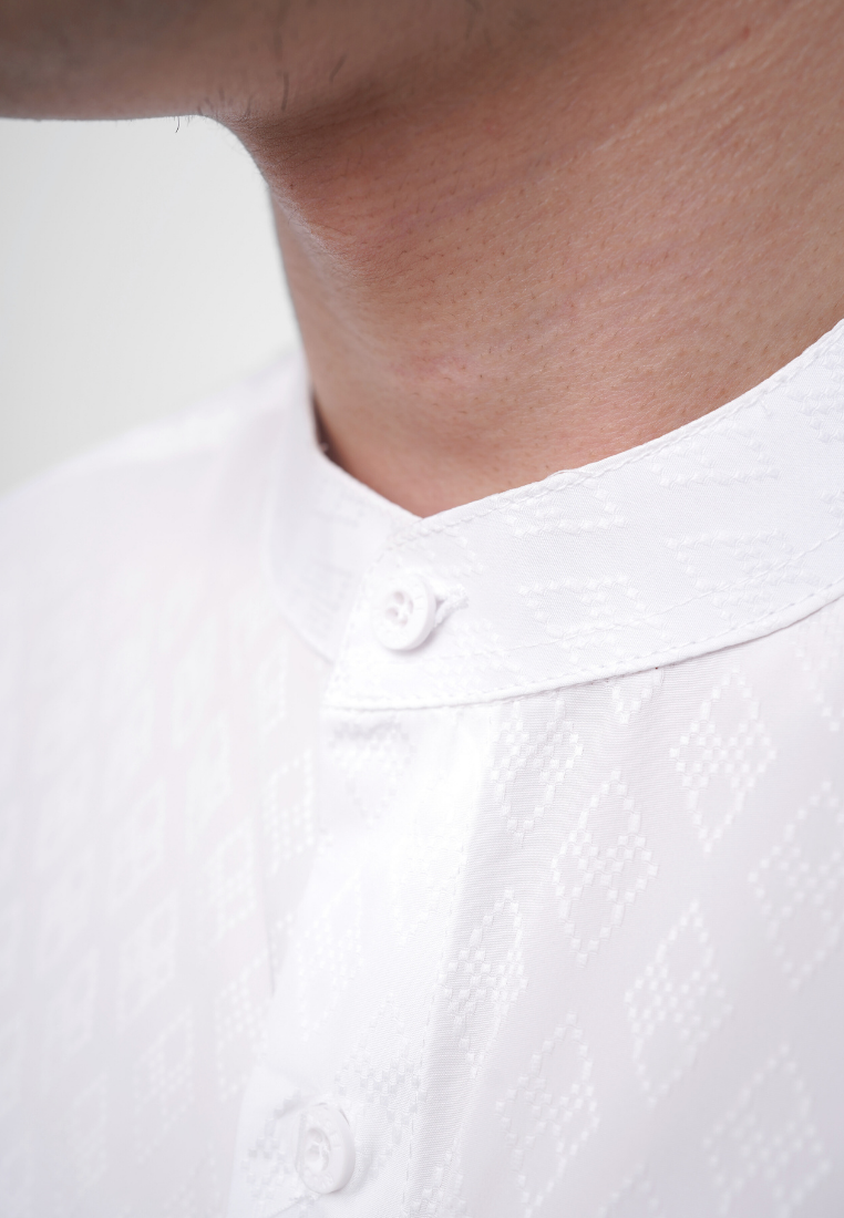 Ryusei Kemeja Kerah Koko Lengan Pendek Yama