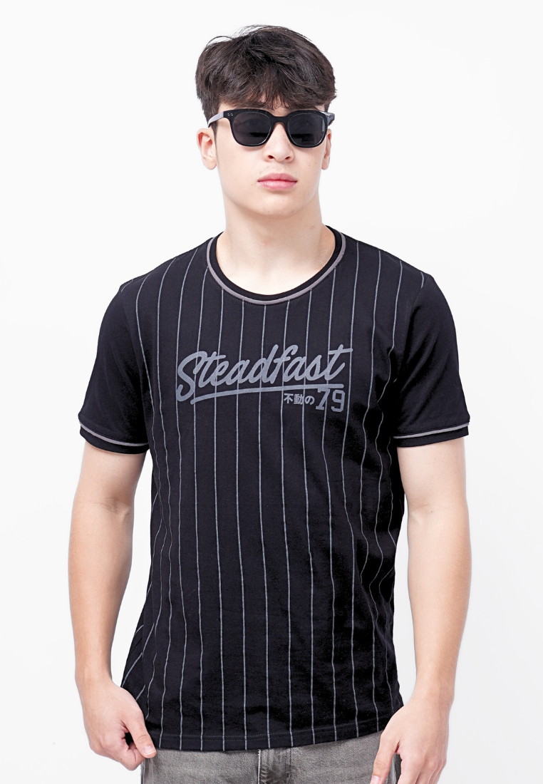 Ryusei Kaos Pria Steadfast Black
