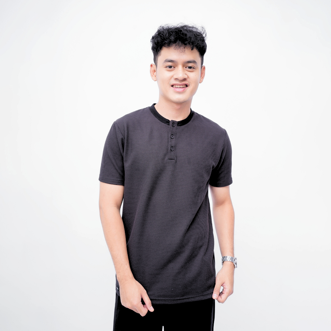 Ryusei Kaos Pria Henley Ultra Waffle