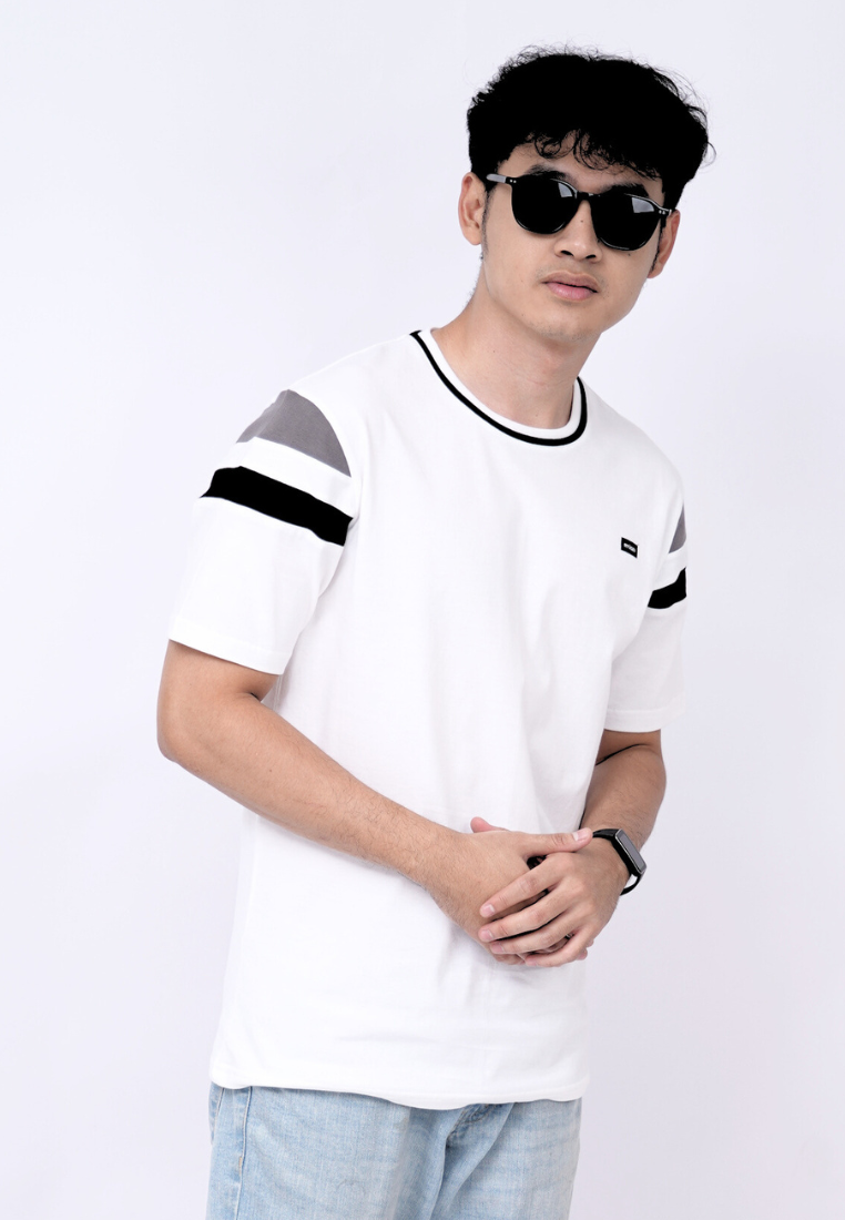 Ryusei Kaos Pria Katoshi CMB White
