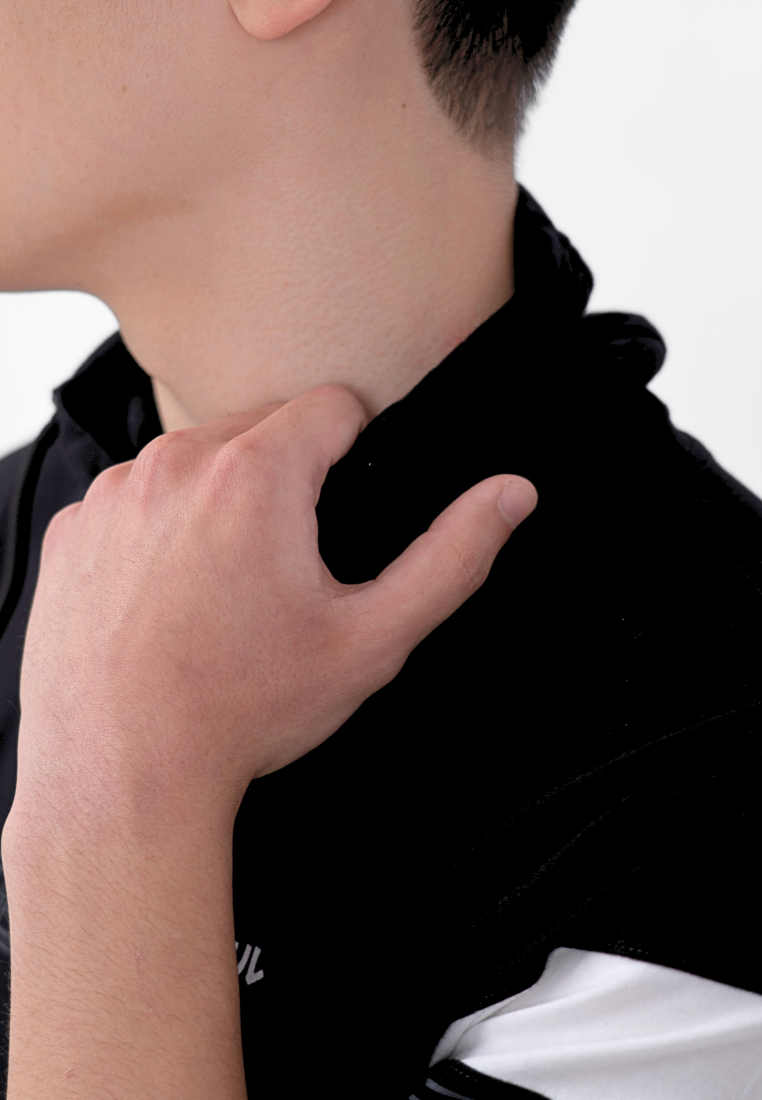 Ryusei Kaos Pria Turtleneck Nandito Eternal CMB Black