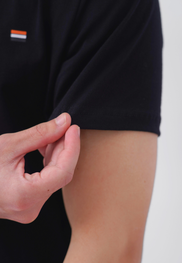 Ryusei Kaos Pria Notable Black