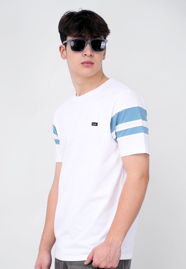 Ryusei Kaos Pria Taka CMB White