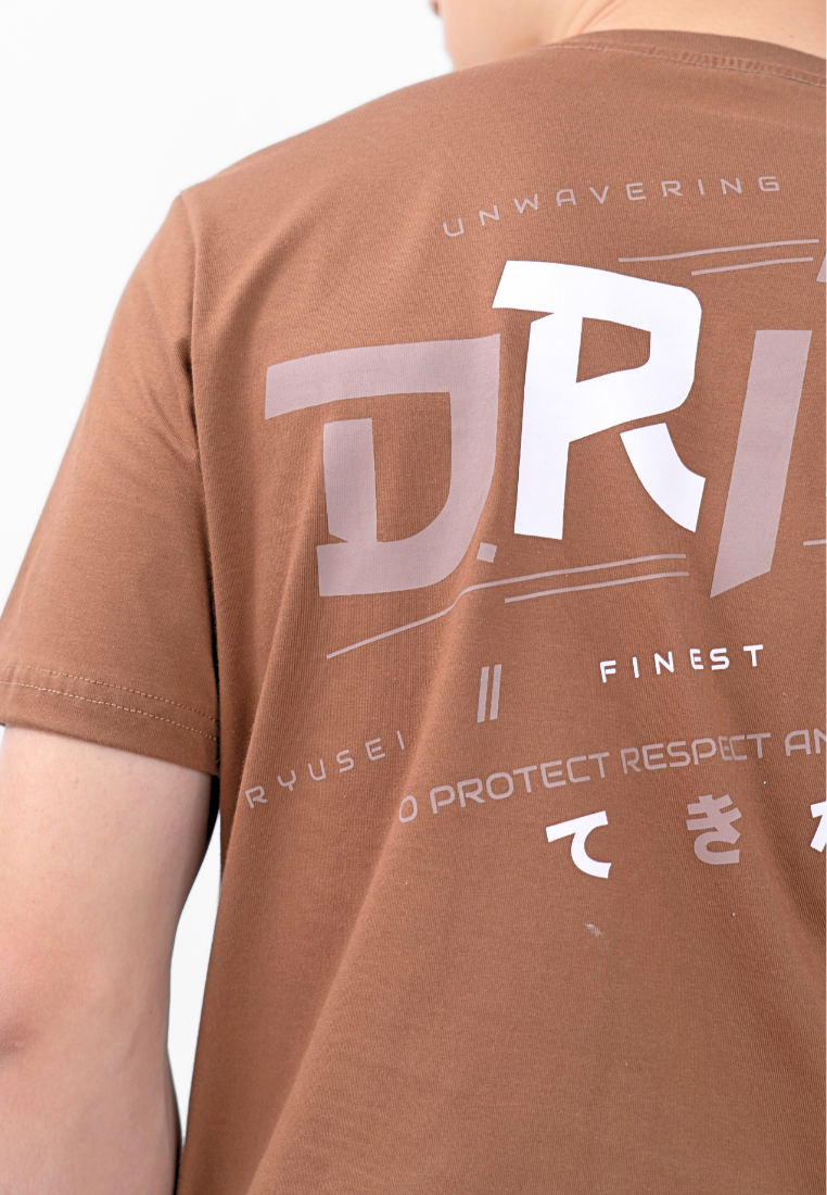 Ryusei Kaos Pria Unwavering Brown