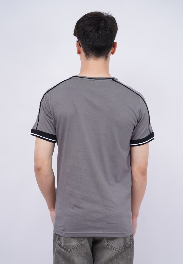 Ryusei Kaos Pria Vaunted Essential