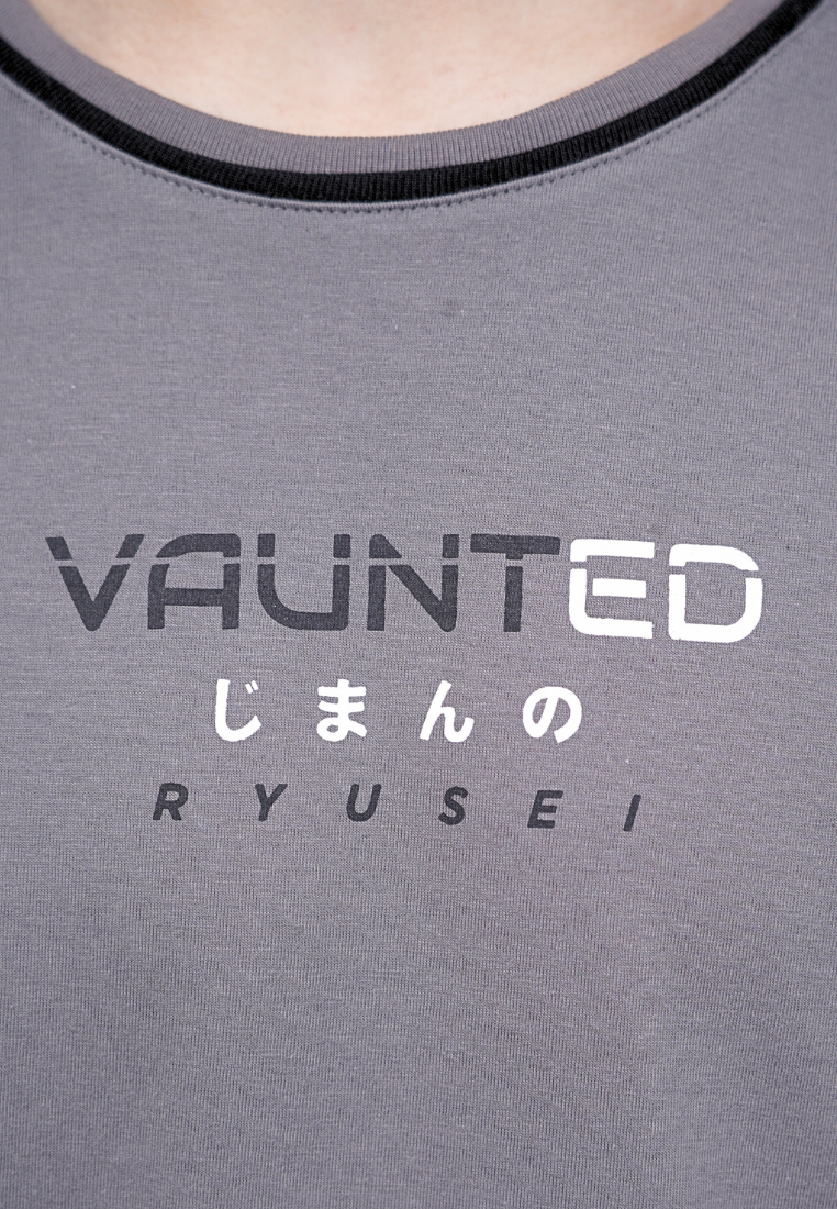 Ryusei Kaos Pria Vaunted Essential