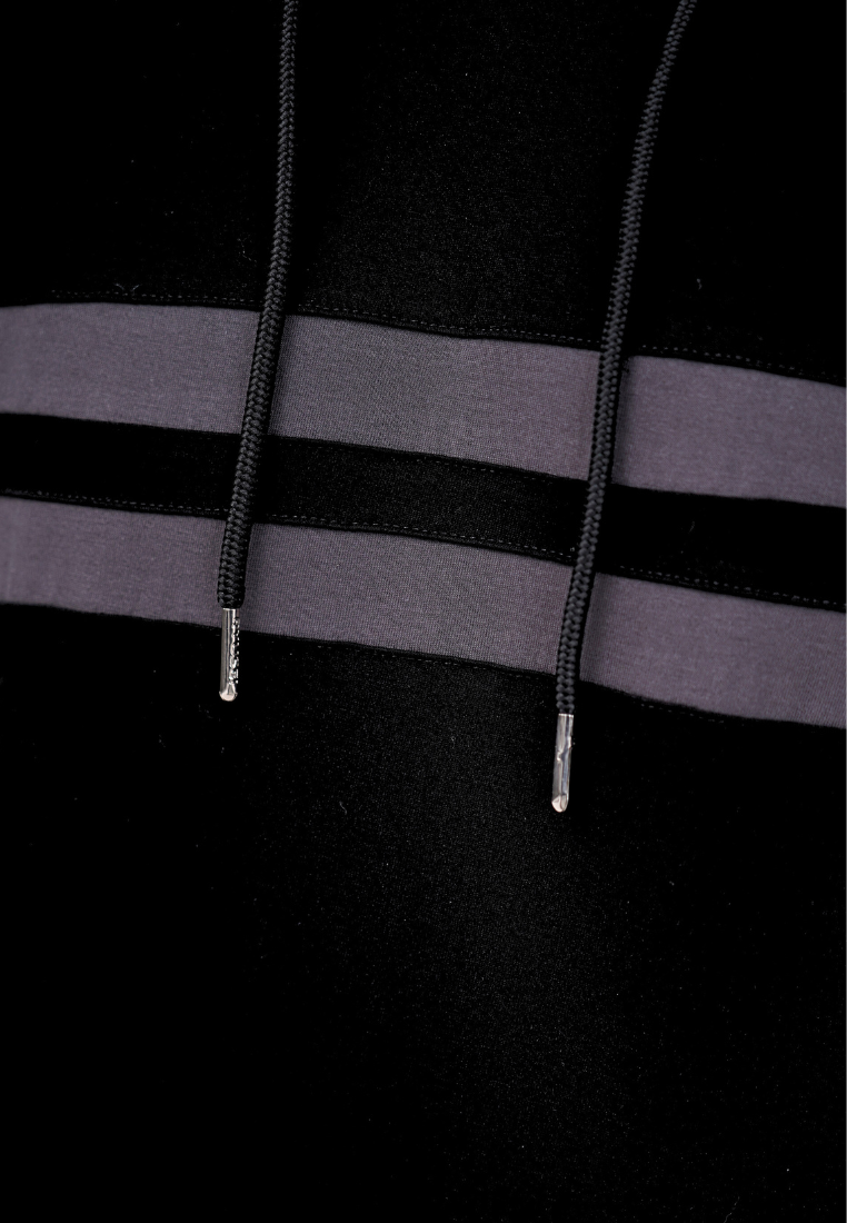 Ryusei Kaos Pria Turtleneck Nandito Hyo Black