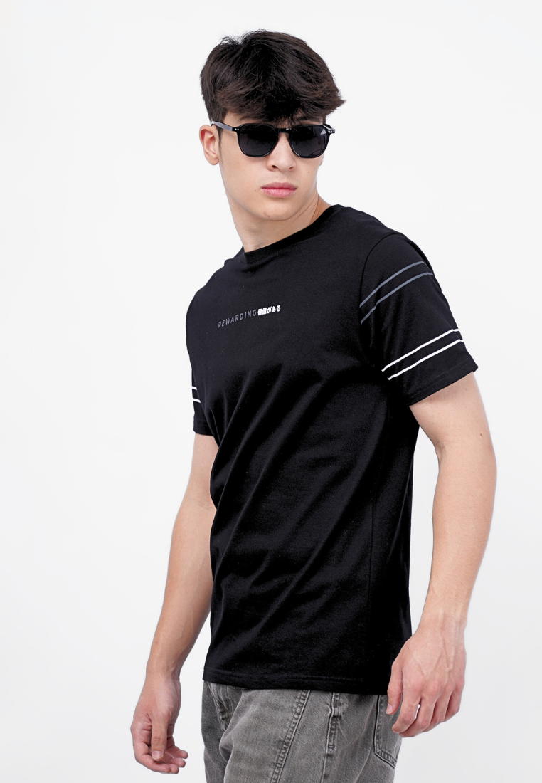 Ryusei Kaos Pria Rewarding Black