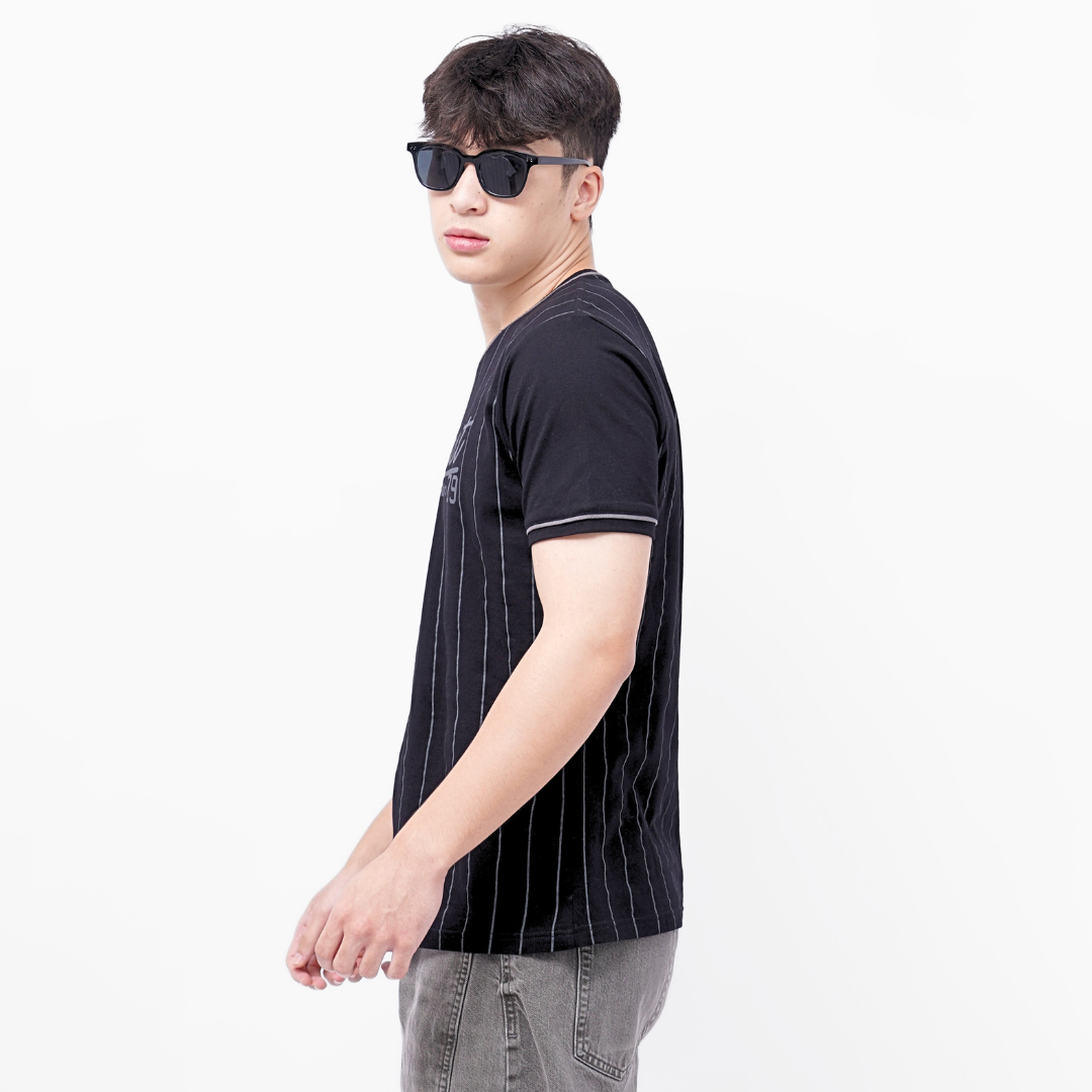 Ryusei Kaos Pria Steadfast Black