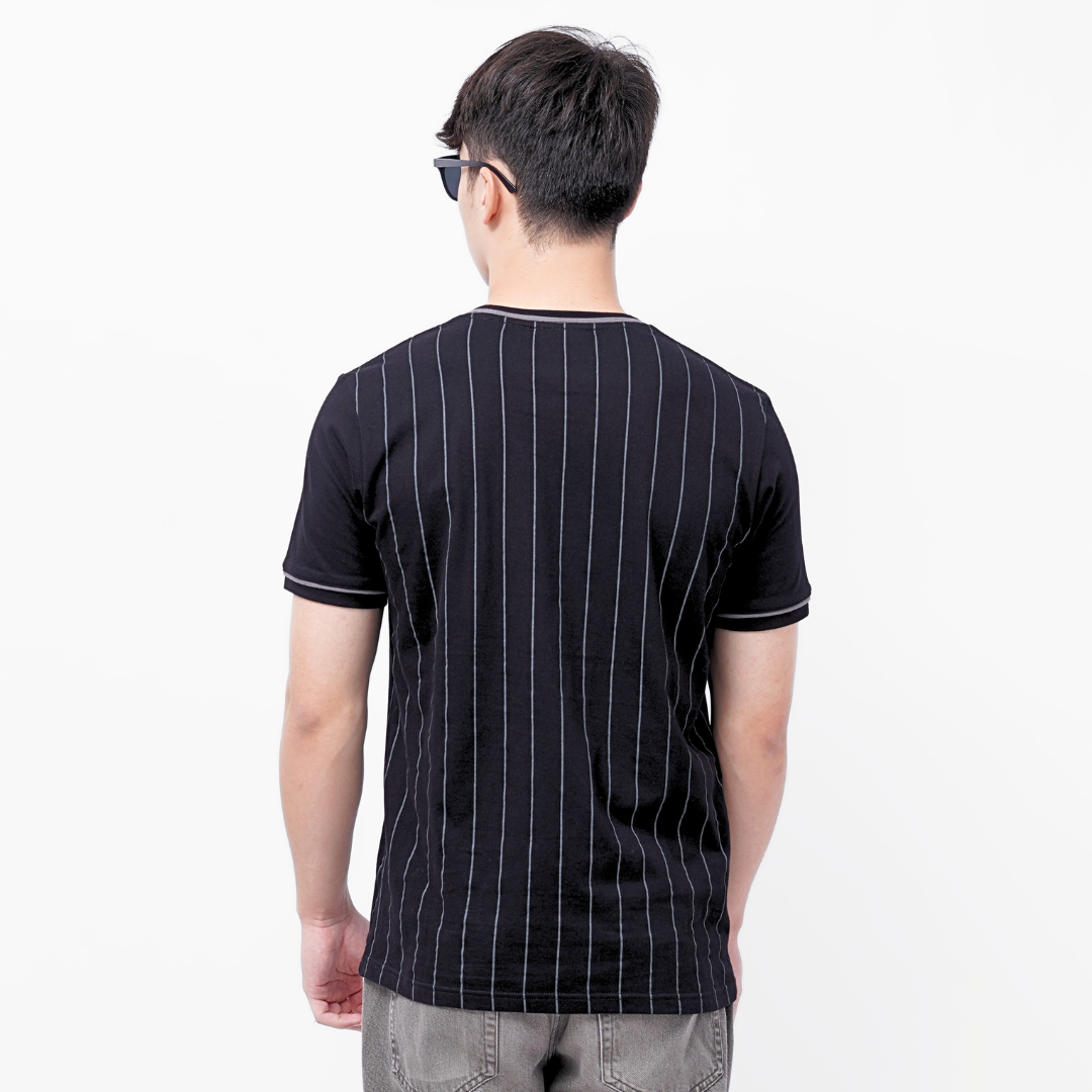Ryusei Kaos Pria Steadfast Black