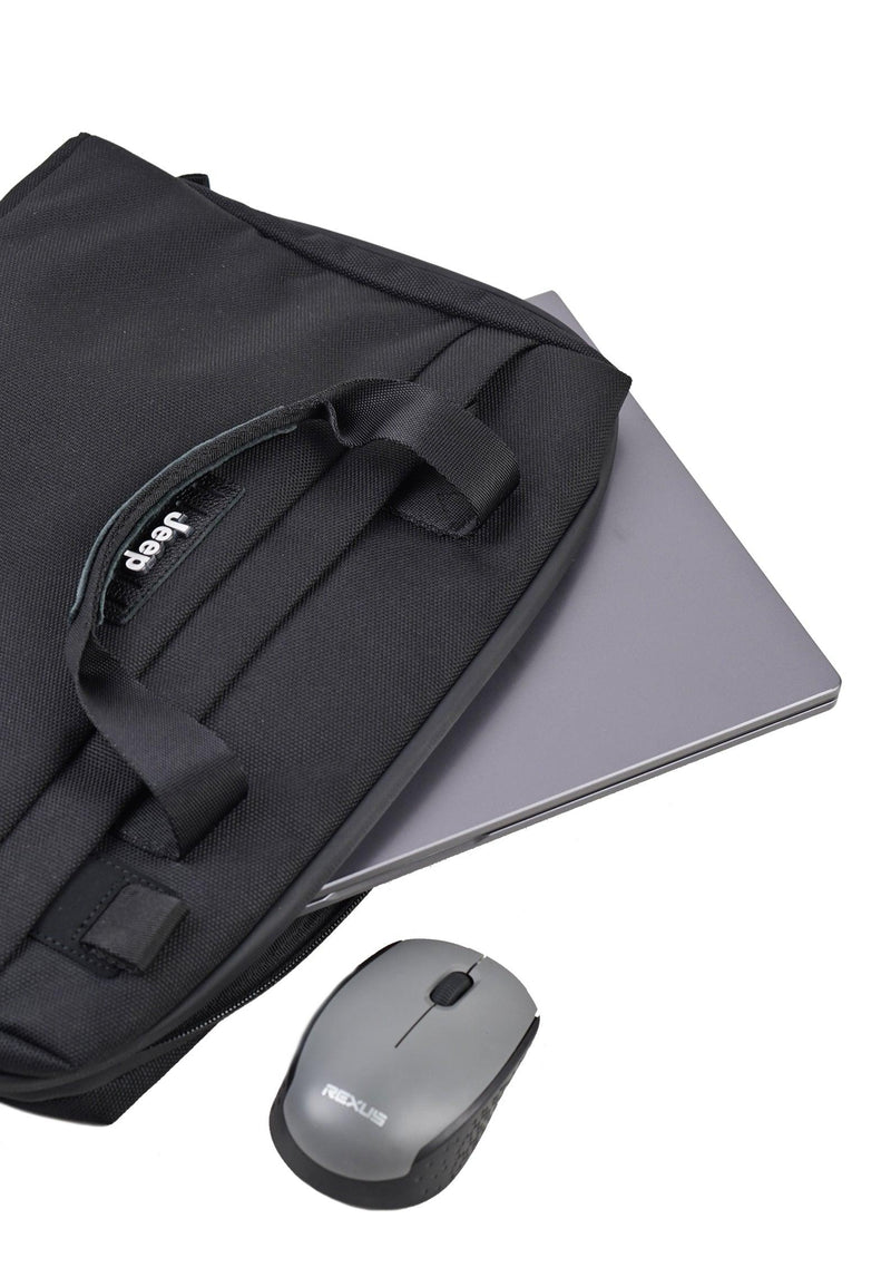 { Jeep } Laptop Bag JP WB 105 Black - Ryusei