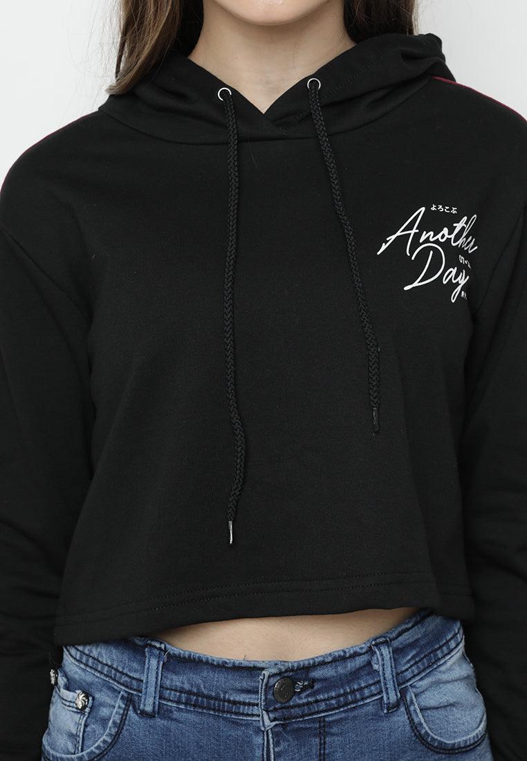 Swt Another Day Crop Black - Ryusei Sweater